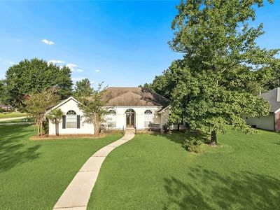 Property at 403 Avenue Palais Royal, Covington, LA