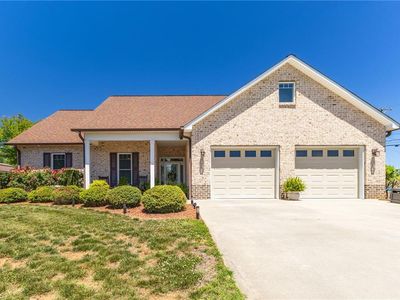 130 Northwood Hills Rd