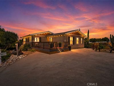 41714 Avenida De Anita