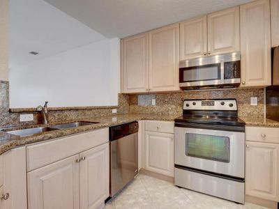 1602 Coastal Bay Blvd #1602