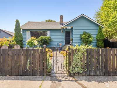 424 W 4th Street