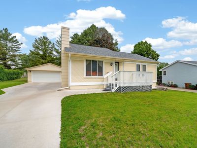 9701 Monroe Ct