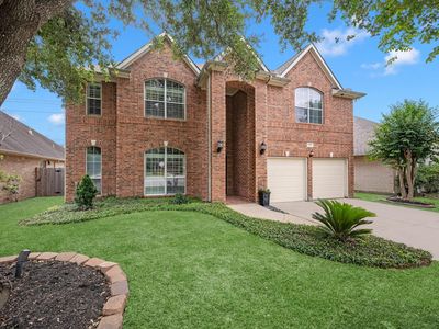 10319 Mossy Brook Ln