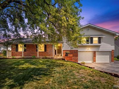 423 Ancestry Dr