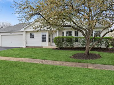 Property at 217 Kathryn Ln, North Aurora, IL