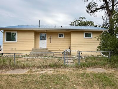 185 Emmanuel St