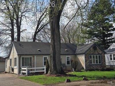 11406 Cape Cod St