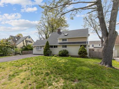 Property at 28 Apollo Lane, Hicksville, NY