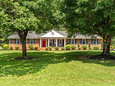 140 Spicewood Ln
