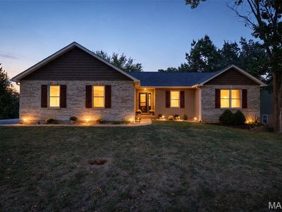Property at 9814 Ridgecrest Dr, Hillsboro, MO