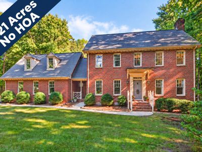 1401 Blaire Woods Dr