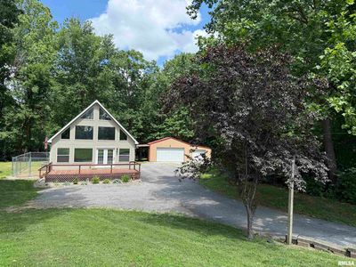 14596 Cambria Rd