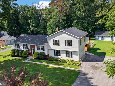 4294 Wolf Hill Dr