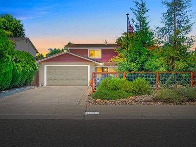 2544 Clearlake Way