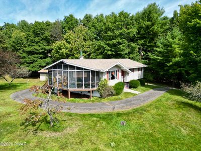 9 Pine Tree Ln
