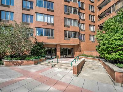 801 S Plymouth Ct APT 701
