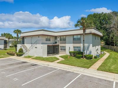 93 Windtree Ln #102
