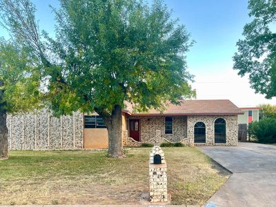 Property at 813 Stonewall Dr, San angelo, TX