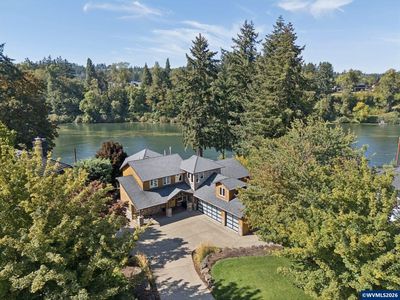 24649 NE Butteville Rd