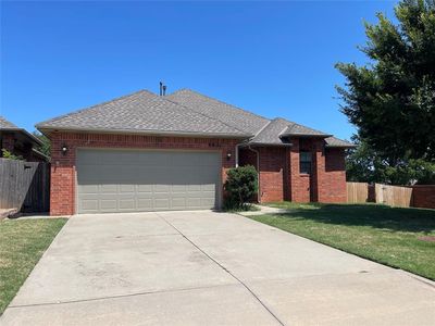 9621 Montclaire Dr