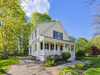 Property at 278 South St, Wrentham, MA