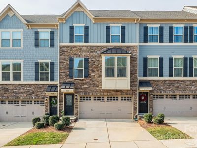 1943 Catkin Ln