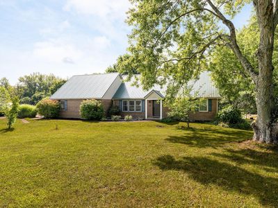 3032 Deeds Rd