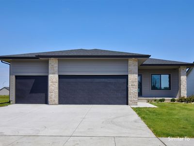 9389 Emilia Ln