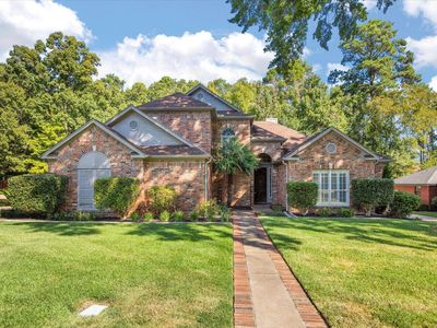 1121 Heather Ln