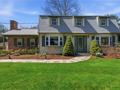 1 Thomas Dr