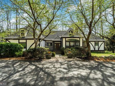 835 County Park Rd