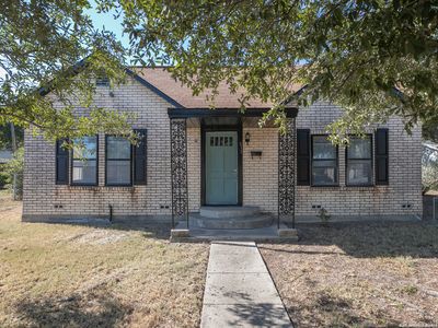 Property at 611 N JOHNSON, Karnes City, TX