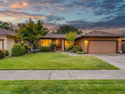 3832 Sherbrook Drive