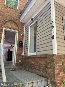 2619 Garrett Ave