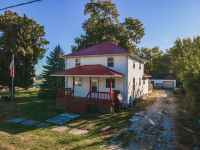 Property at 208 N Main St, Dana, IL