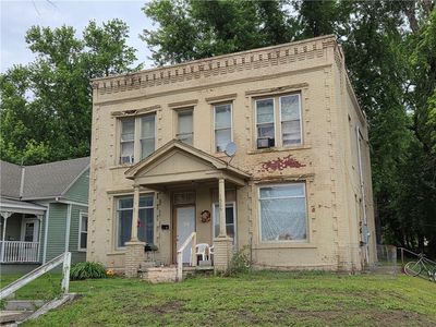 1325 Mitchell Ave