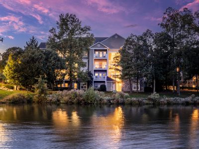 1720 Lake Shore Crest Dr APT 24