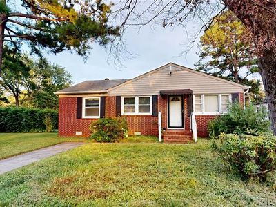 1016 Lyndon Cir