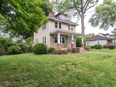 16 S Juniper St