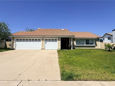 2443 N Magnolia Ave