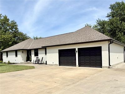 1107 Country Club Dr