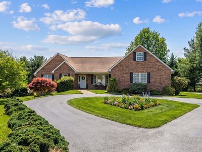 92 Fieldhaven Pl