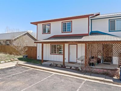 722 Jacobs Lane