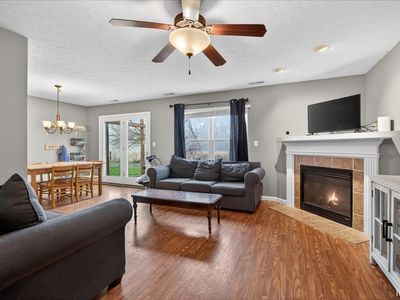 4052 Fiddlesticks Dr