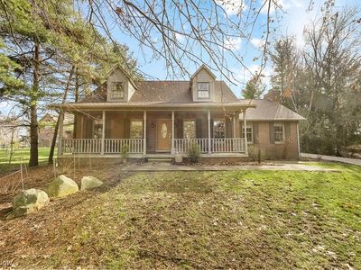 853 Fairway Dr
