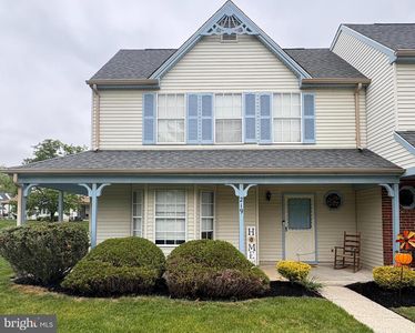 219 Knoll Dr