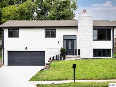 12111 Miami St