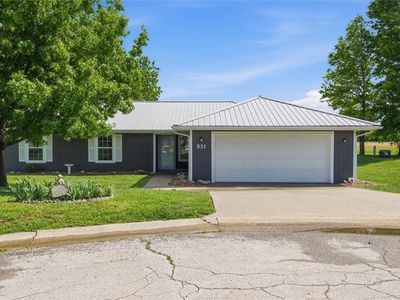 531 S Truman Rd