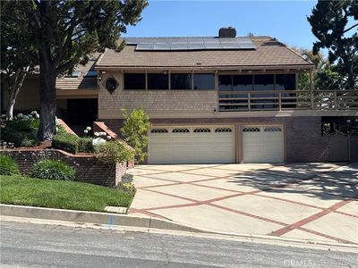 325 Roughrider Rd
