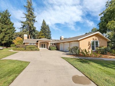 10009 Country Oak Ct